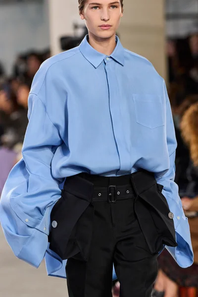 Look 92